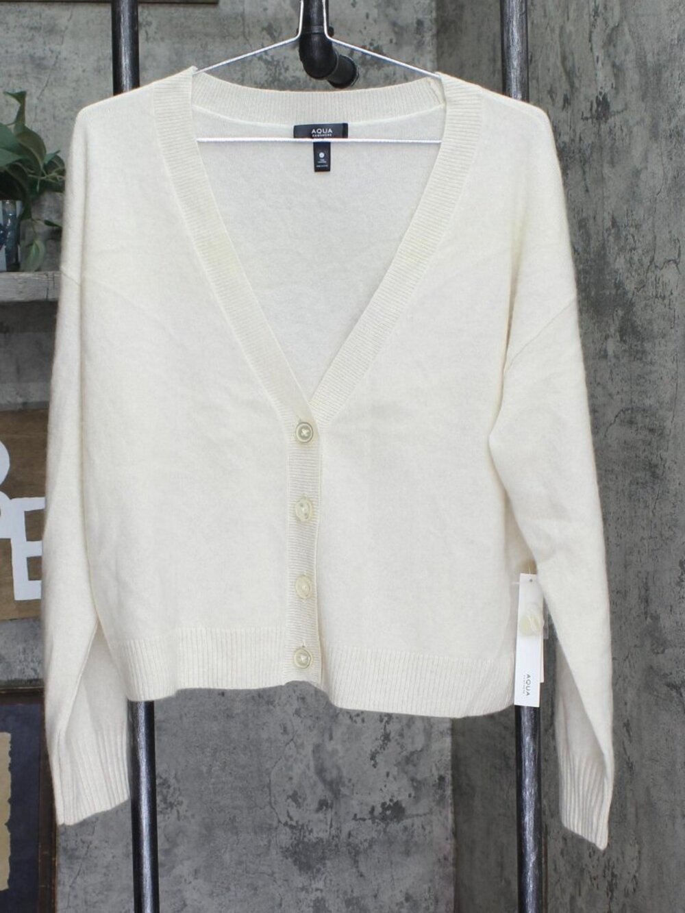 Aqua White Front Button Cashmere V Neck Cardigan Sweater V10337 Ash L Sz L